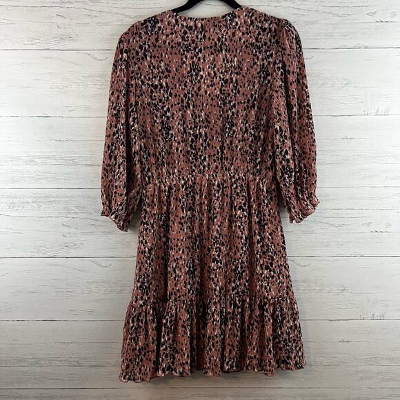 Lulu’s Pink Leopard Print Fit and Flare Crinkle Mini Dress Size M - Picture 3 of 13